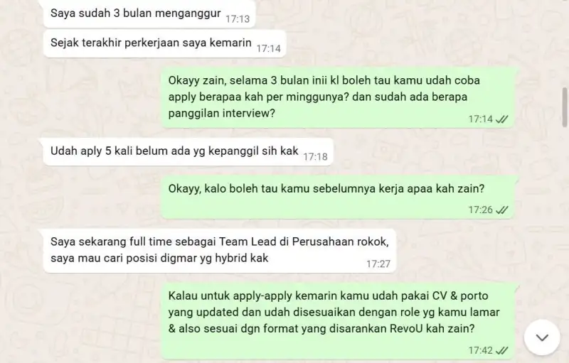 WhatsApp conversation with RevoU Alumni Helpdesk 8